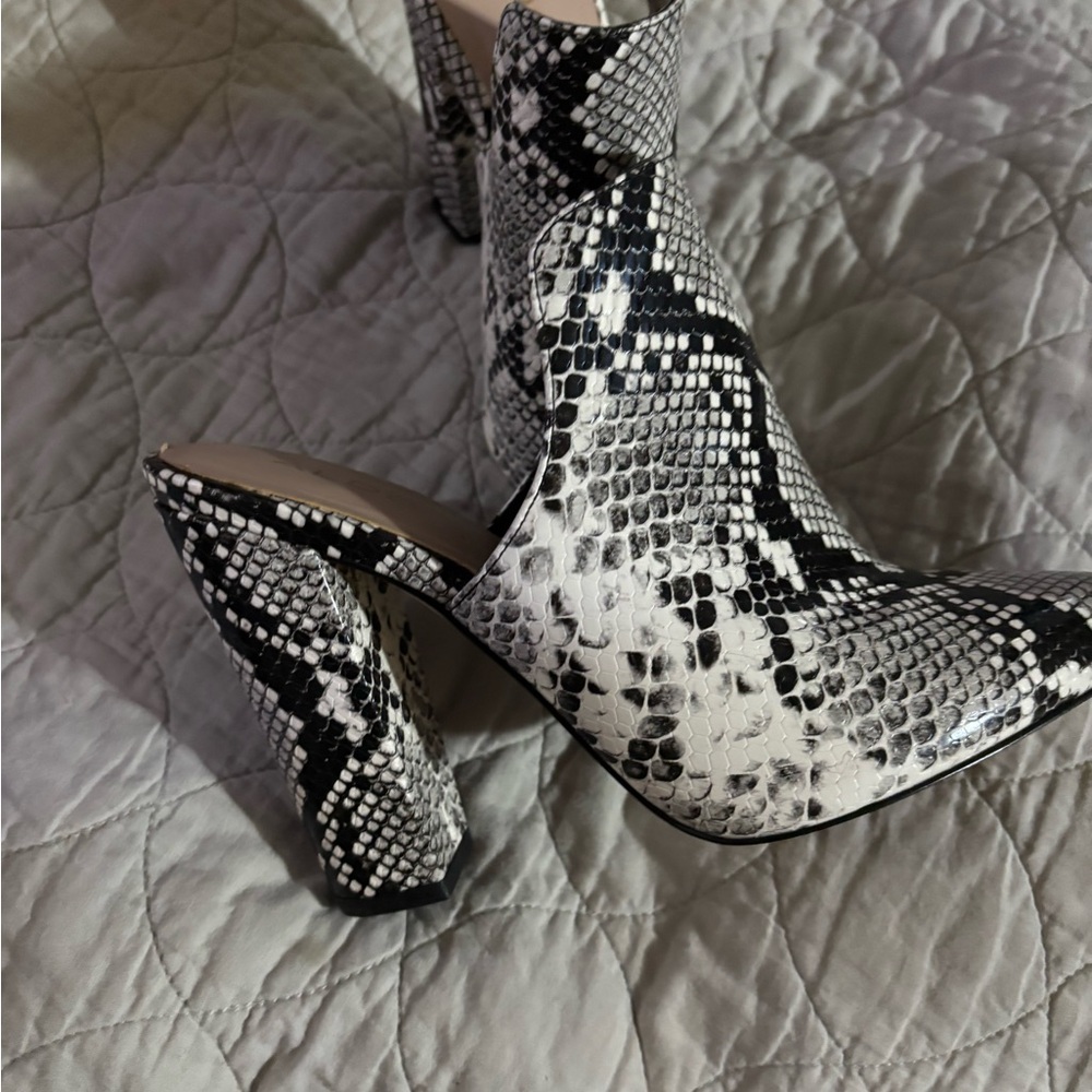 Aldo Black and White Snakeskin Heeled Boots